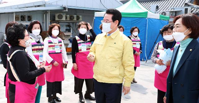 힘내라 경북! 힘내라 대한민국! 코로나19 ‘사랑의 도시락’ 전달식