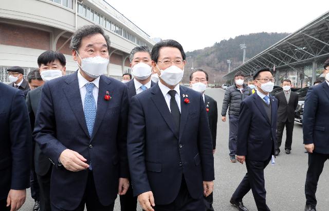 이낙연 더불어민주당 대표 여순항쟁탑 참배