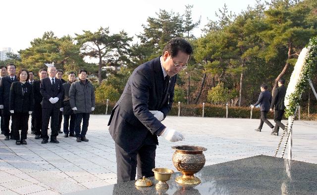 을사년 새해 목포 현충탑 참배